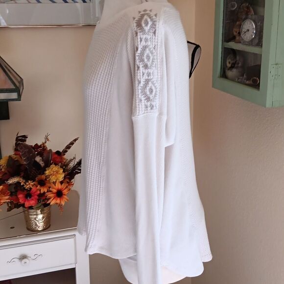 ARIAT Waffle Weave Top - Picture 3 of 7